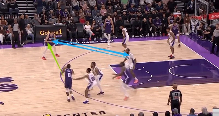 次轮新秀雷诺连场轰30+合砍62分展现统治力