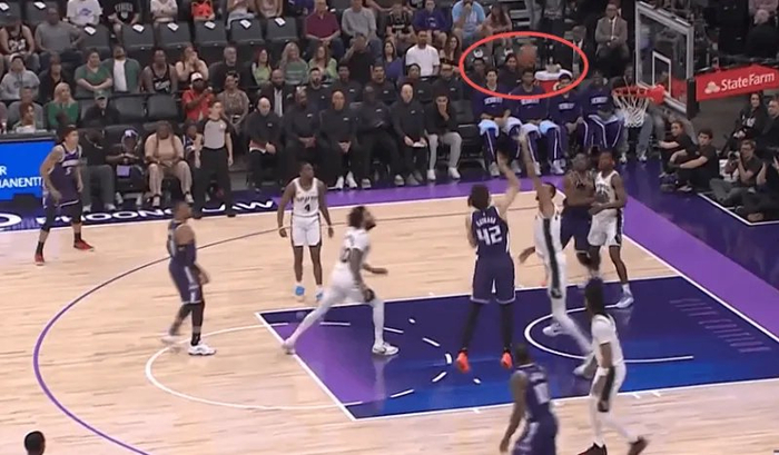 次轮新秀雷诺连场轰30+合砍62分展现统治力