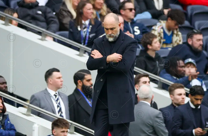 热刺帅位悬而未决 保级危机催生换帅决定