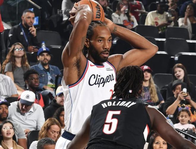 伦纳德伤情成焦点 快船惨