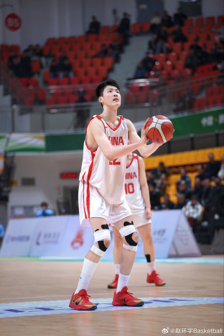 中国U18男篮热身赛大胜澳大利亚，郭士强等名将