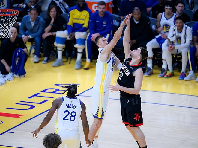 火箭险胜勇士 波尔津吉斯低迷成关键败因